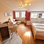 684, Seepark Apartment